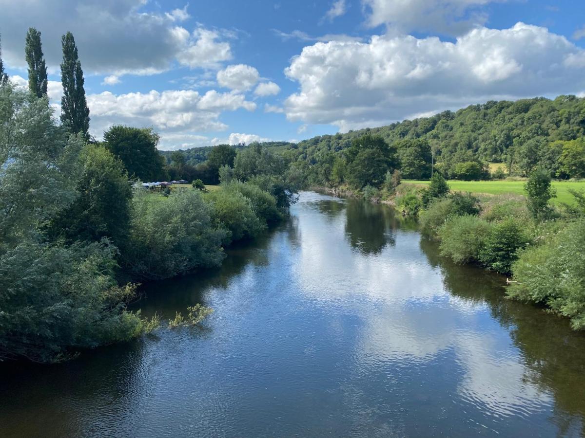 Trostrey Chainbridge Usk Riverside Gastro Pub And Accommodation المظهر الخارجي الصورة