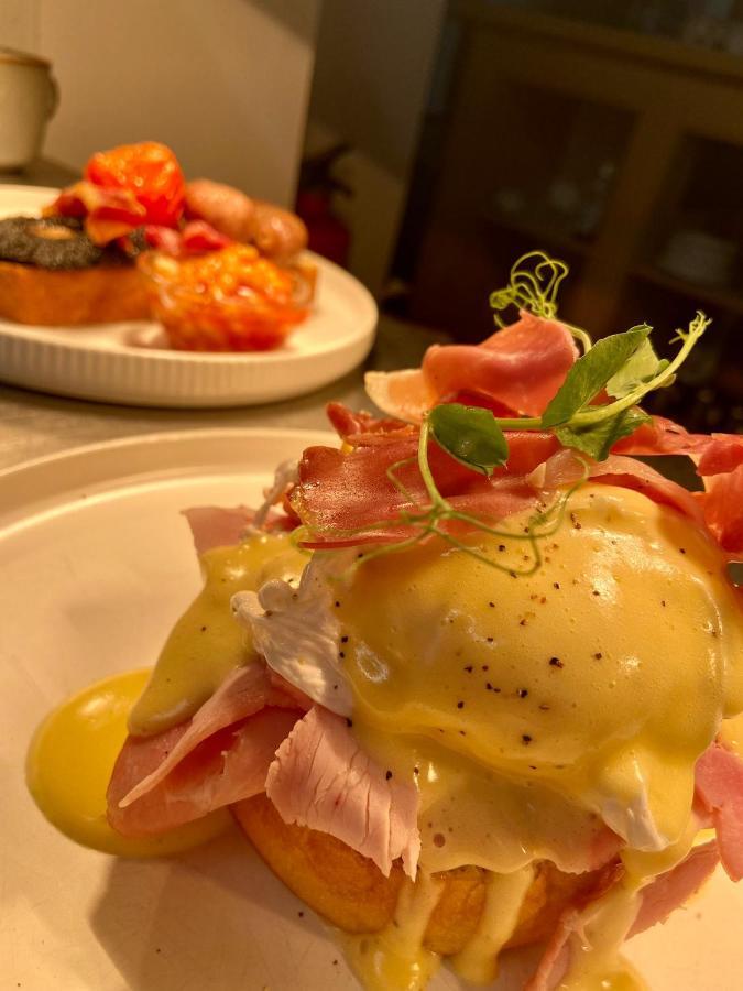 Trostrey Chainbridge Usk Riverside Gastro Pub And Accommodation المظهر الخارجي الصورة